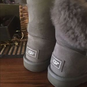 Ugg boots 8